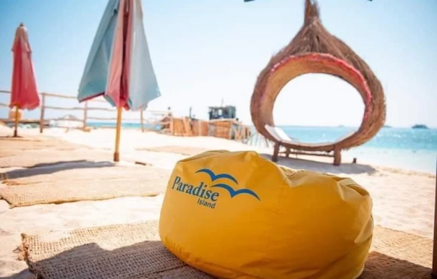 Paradise Island Hula Hula