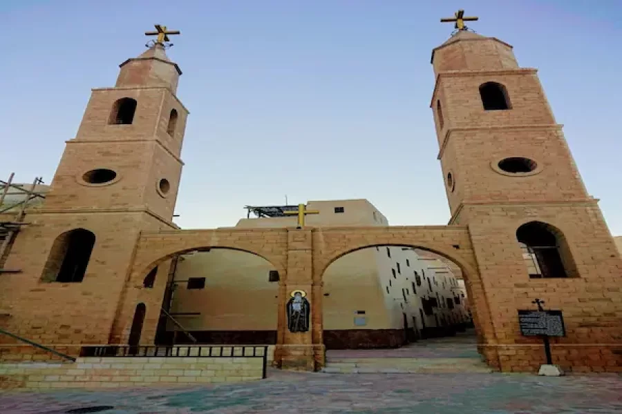 Monastery of Saint Antoni & Saint Paul tour